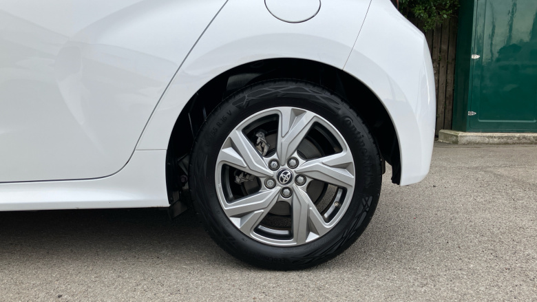 Toyota Yaris 1.5 Hybrid Icon 5dr CVT Hybrid Hatchback